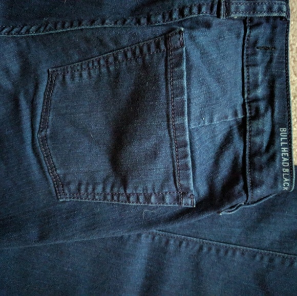 NWOT Bullhead black dark wash jeans 1 - Picture 2 of 8